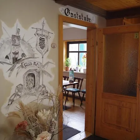Guest house Wirtschaft & Zum Huthaus *